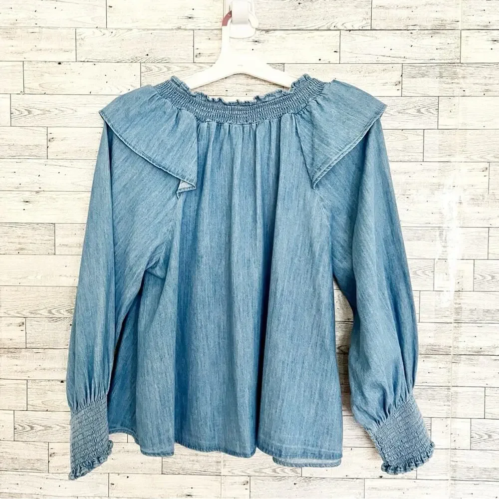 OLD NAVY Puff Sleeve Denim Poet Blouse Ruffle Trim Size L NWT!